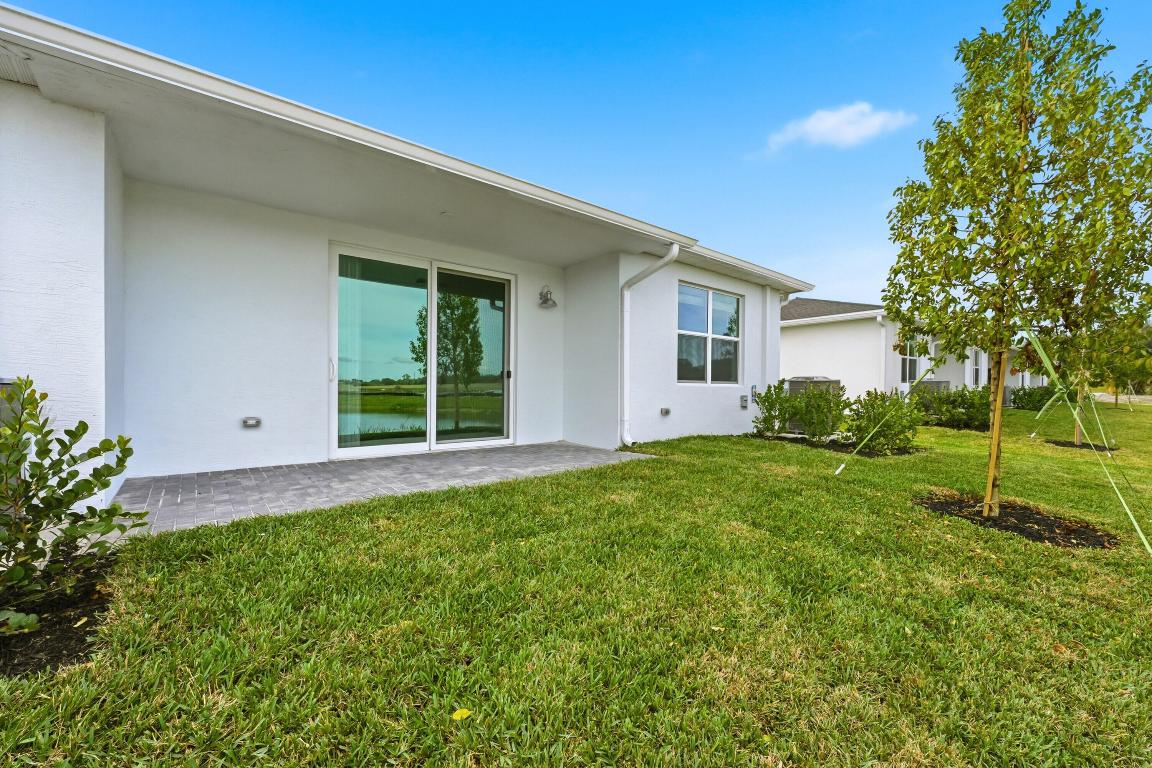 SEAGROVE PUD - Residential Lease