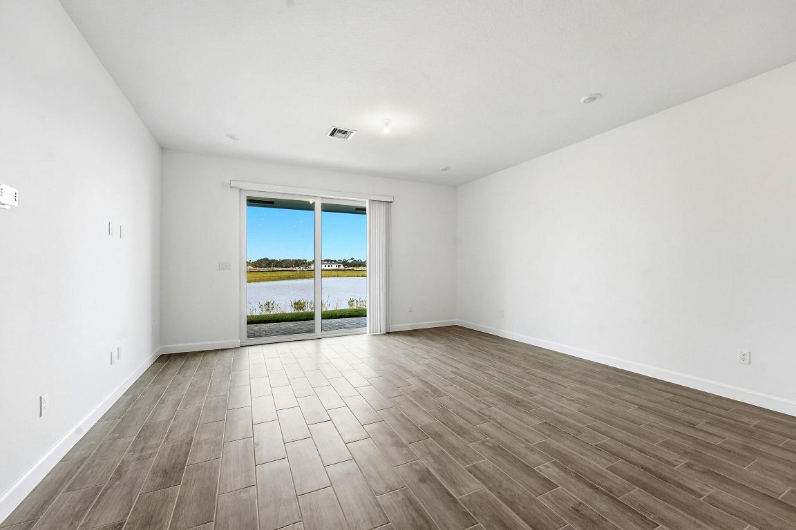 SEAGROVE PUD - Residential Lease