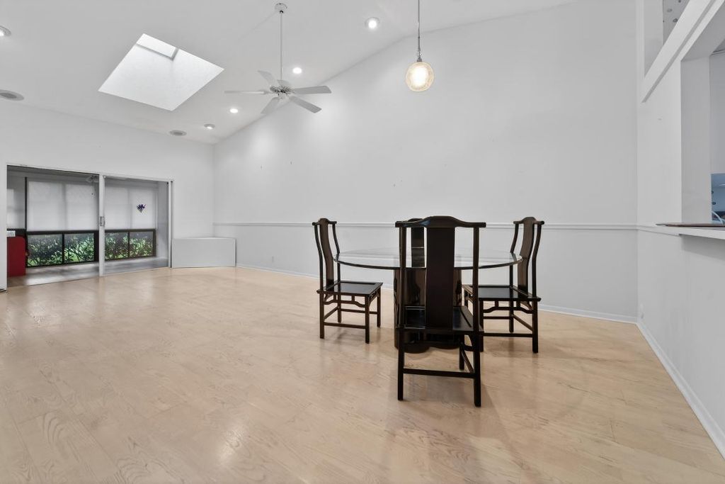 Photo of 6371 Kings Gate Circle, Delray Beach, FL 33484 (MLS # R11153322)