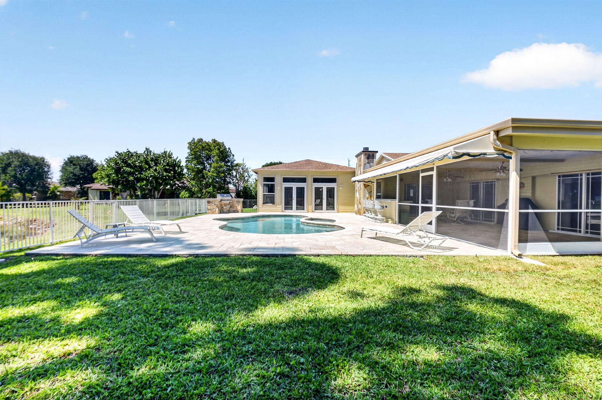 CYPRESS CREEK - Residential