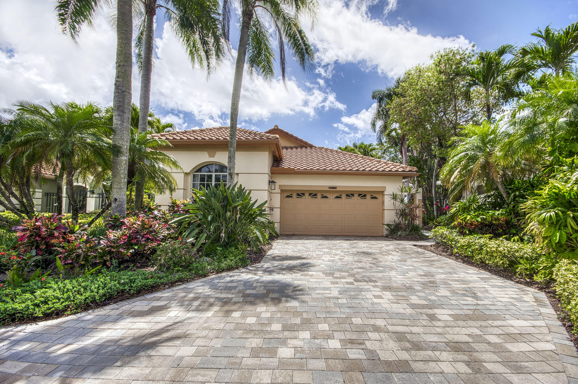 10364 Osprey Trace