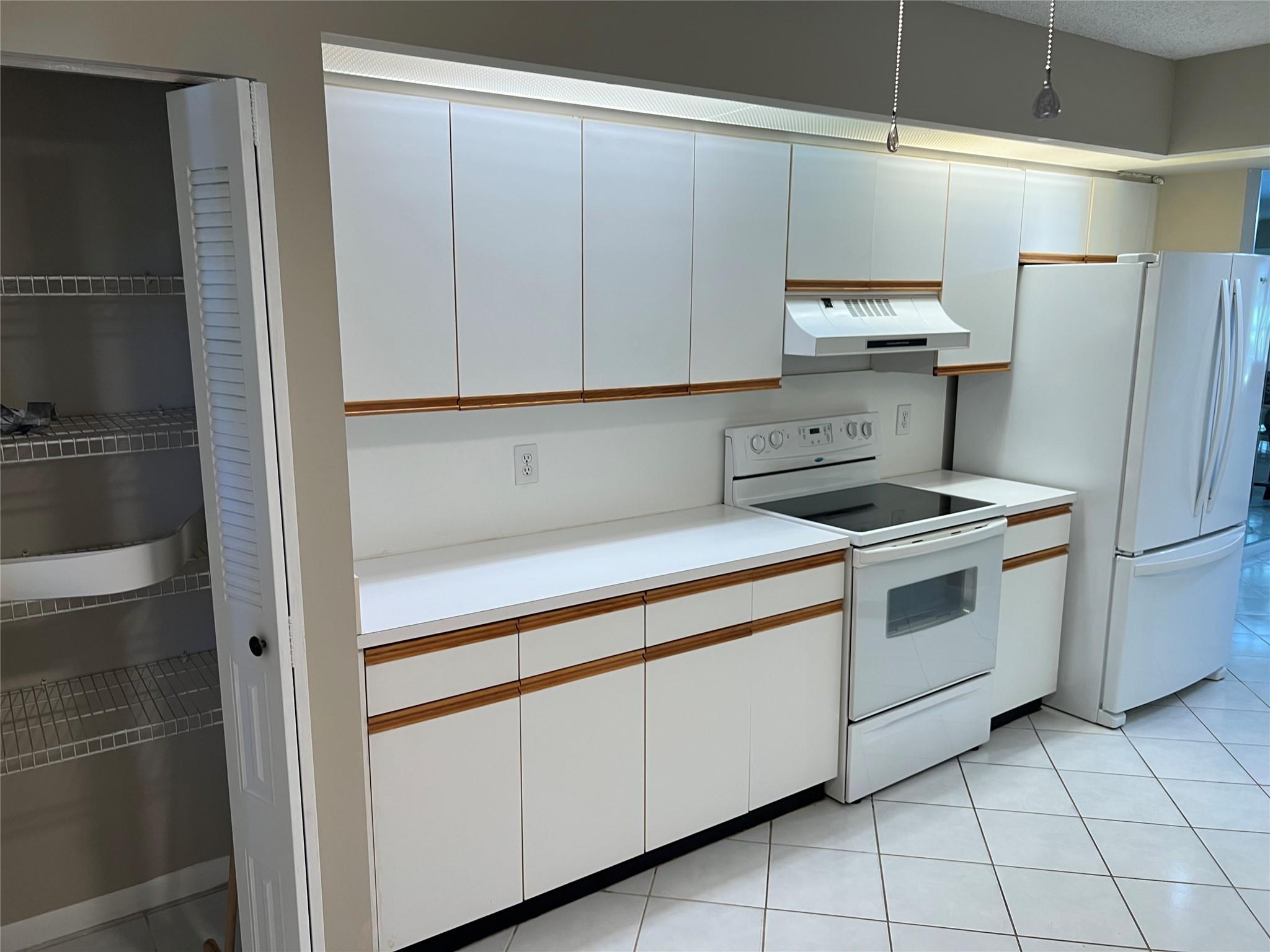Abaco Village - Residential Lease