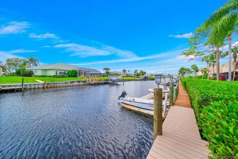 1102 SE Mitchell Avenue Unit 106, Port St Lucie, FL MLS: R11075340