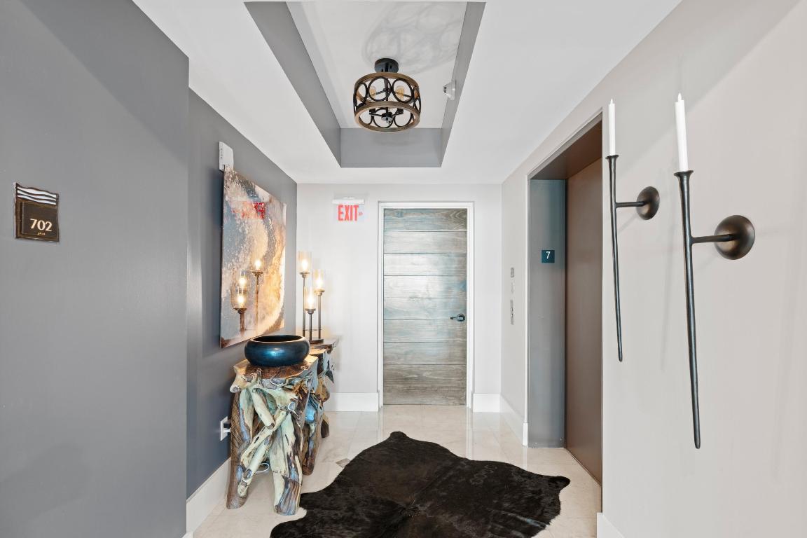 Las Olas Beach Club - Residential