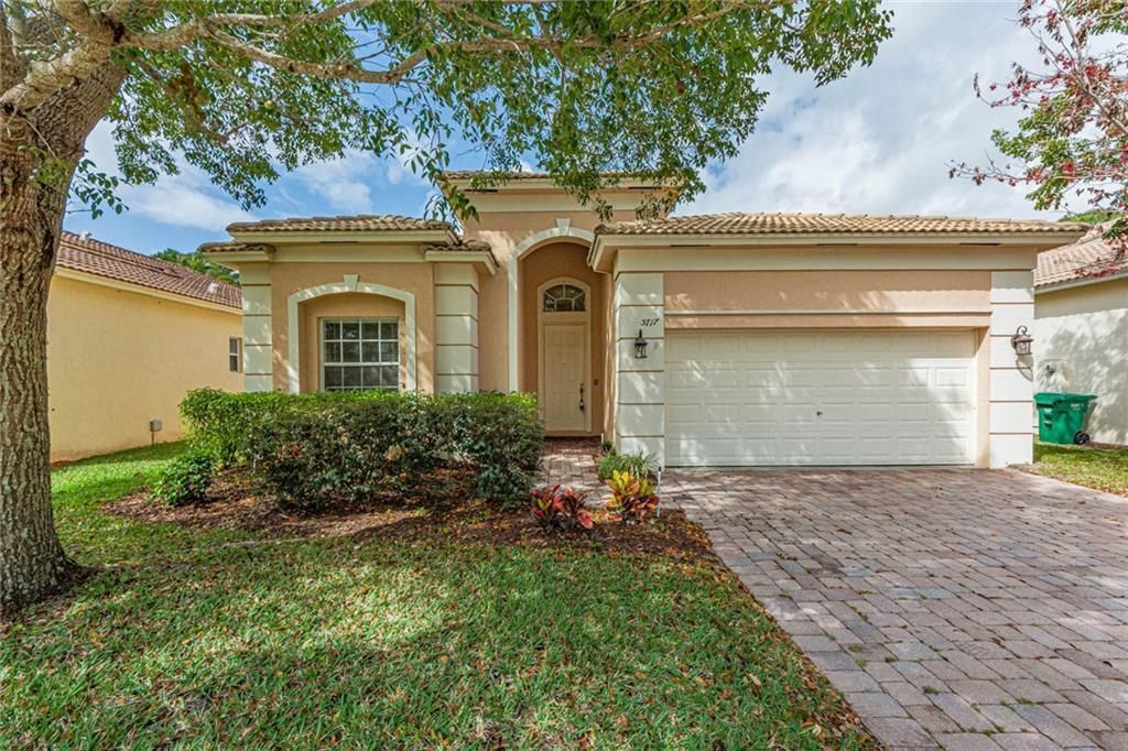 Photo of 5717 Spanish River Road, Fort Pierce, FL 34951 (MLS # R11108693)
