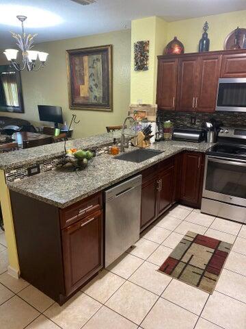 CATALINA PLACE - Residential Lease