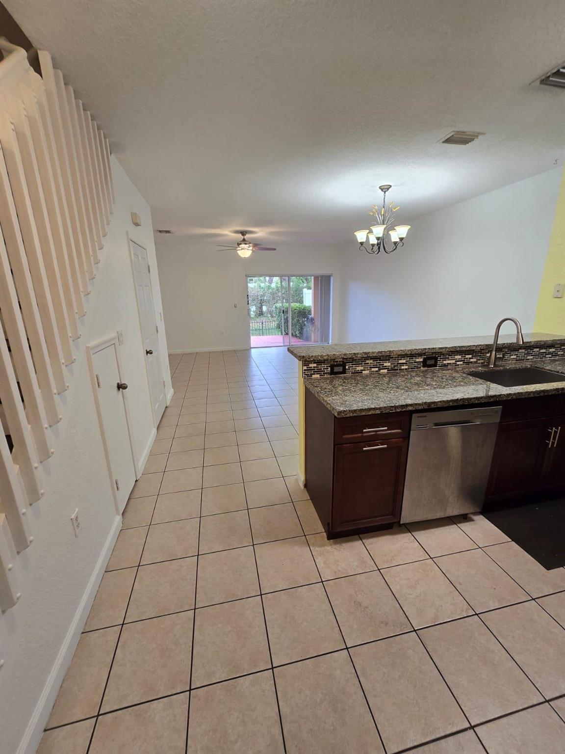 CATALINA PLACE - Residential Lease