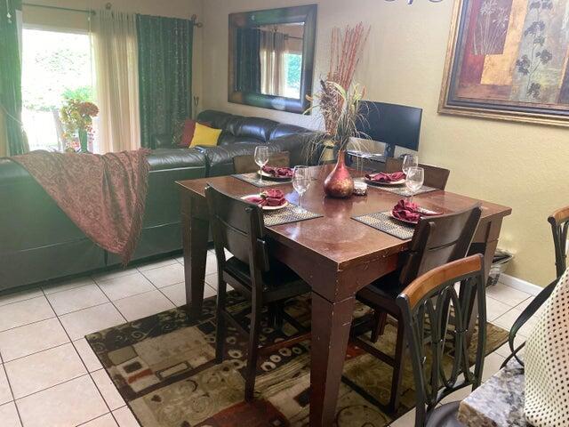 CATALINA PLACE - Residential Lease