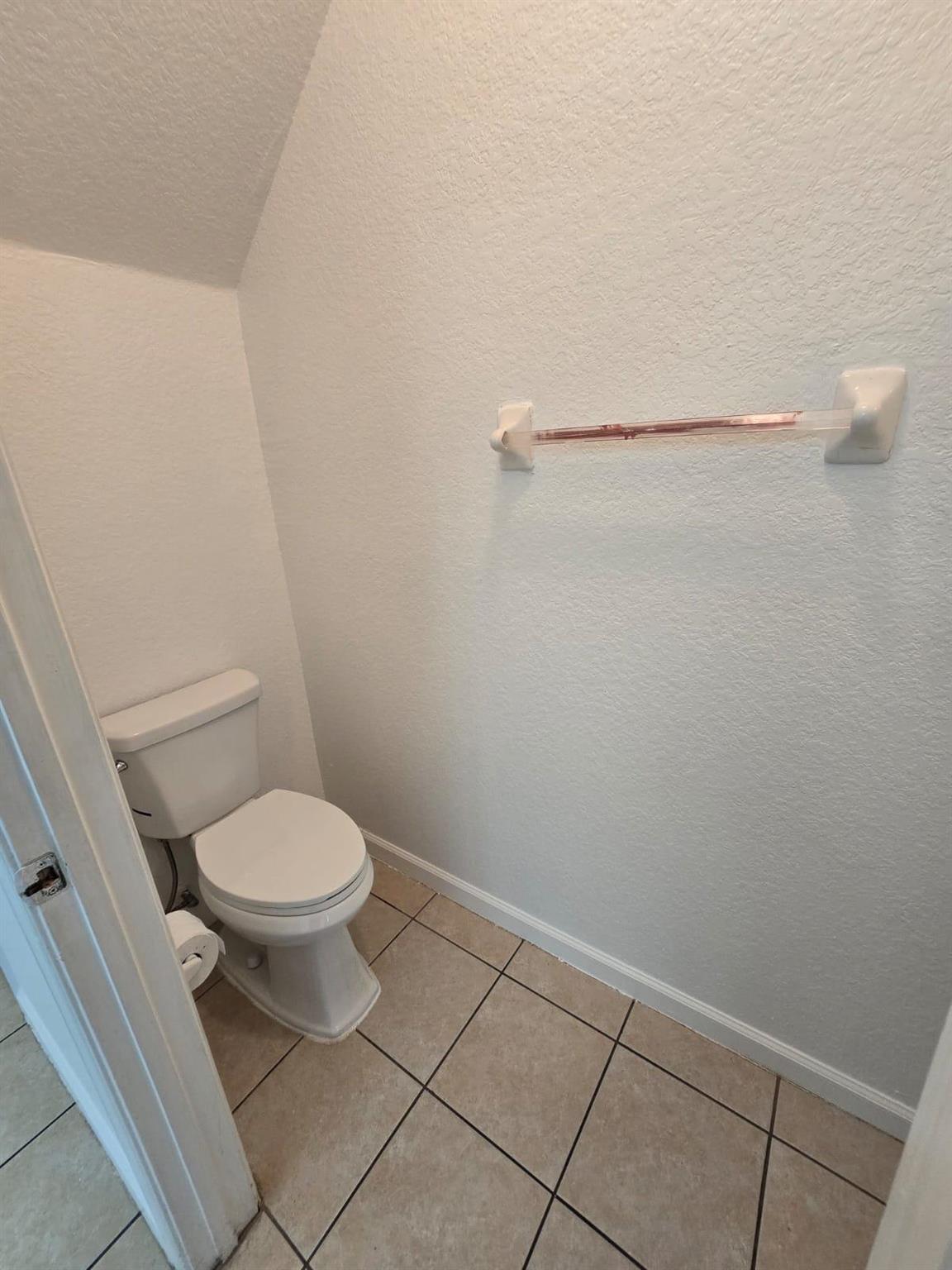 CATALINA PLACE - Residential Lease