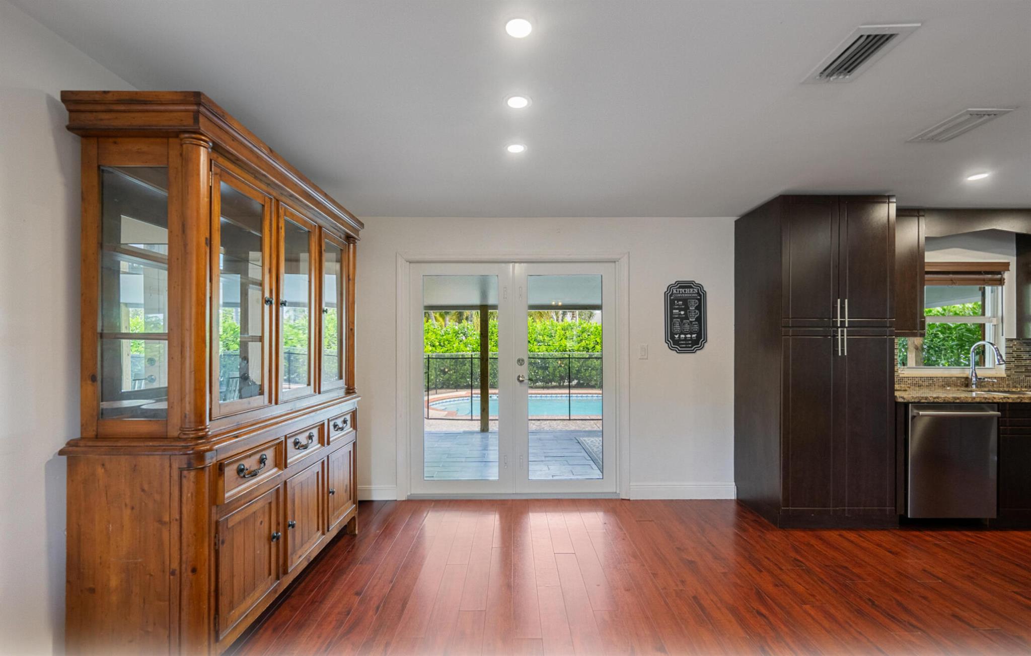 COUNTERPOINT ESTATES 5 - Residential