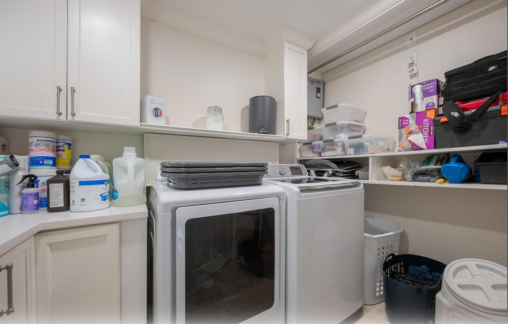 COUNTERPOINT ESTATES 5 - Residential