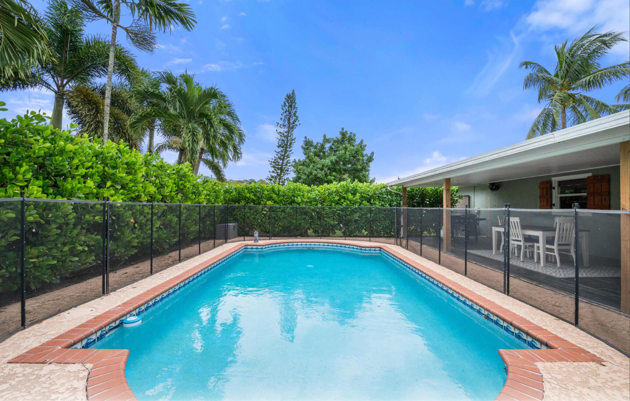 COUNTERPOINT ESTATES 5 - Residential