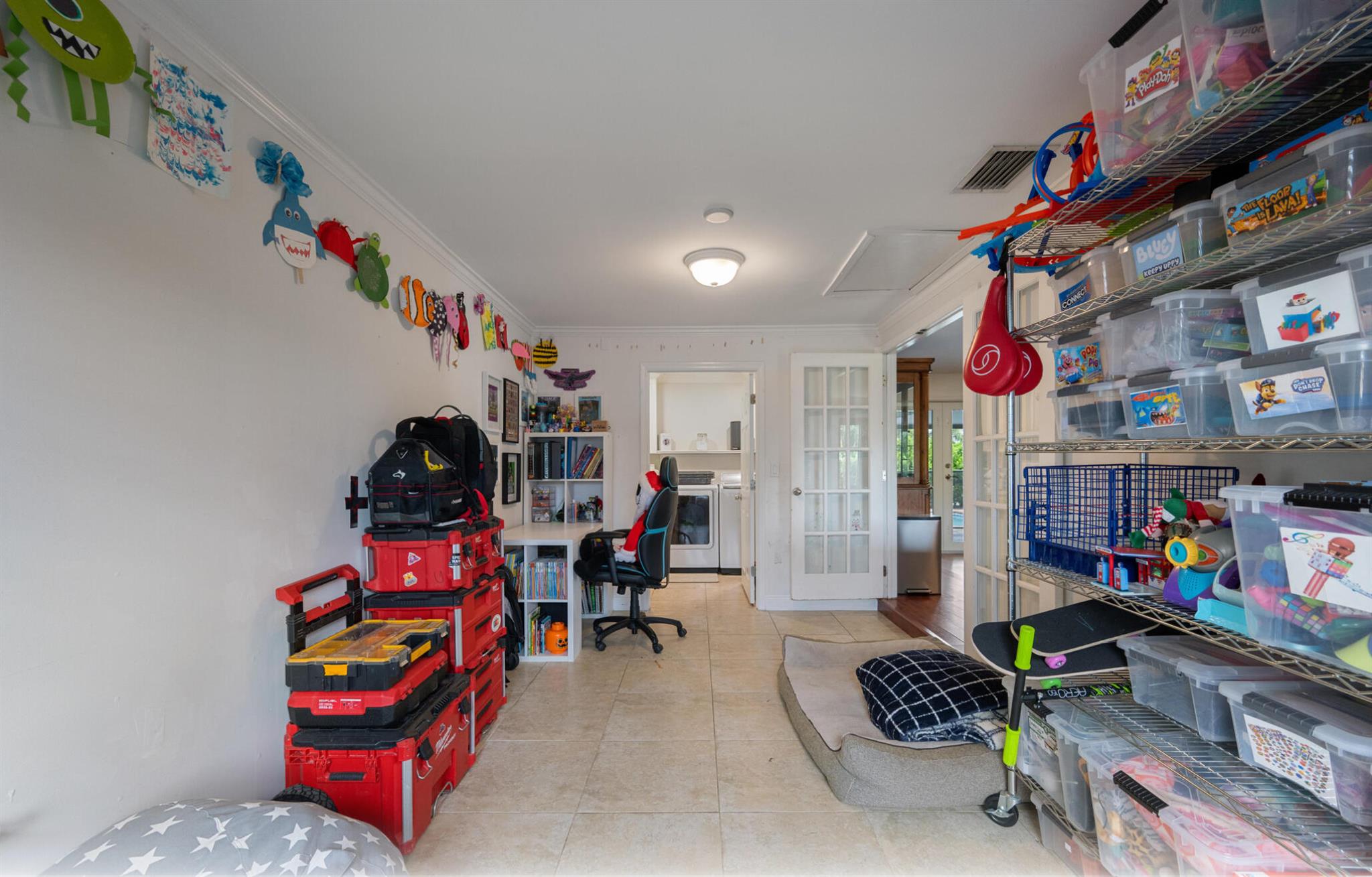 COUNTERPOINT ESTATES 5 - Residential