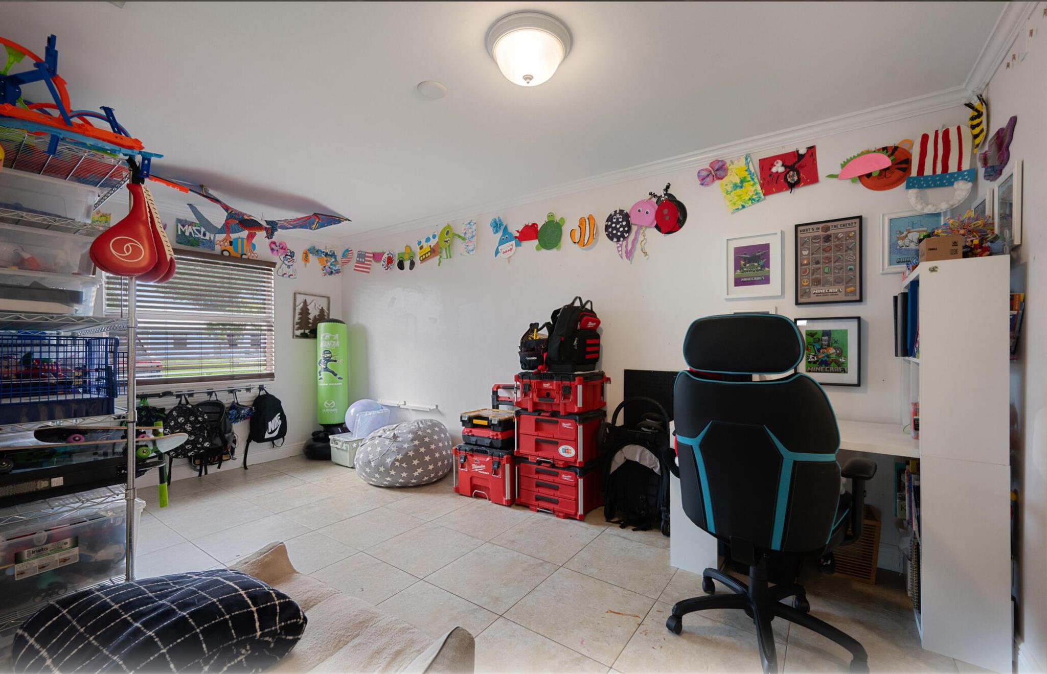 COUNTERPOINT ESTATES 5 - Residential