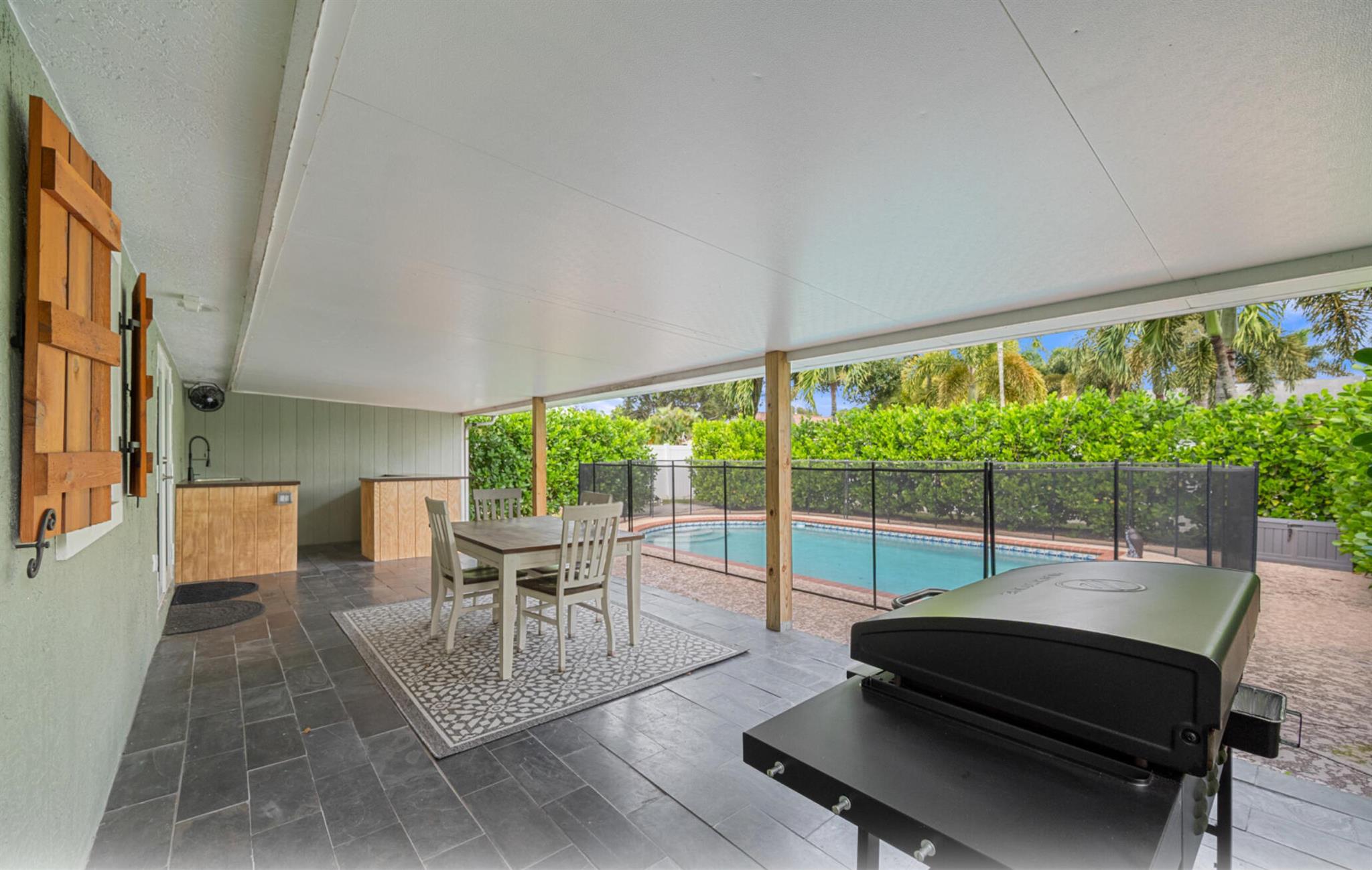 COUNTERPOINT ESTATES 5 - Residential