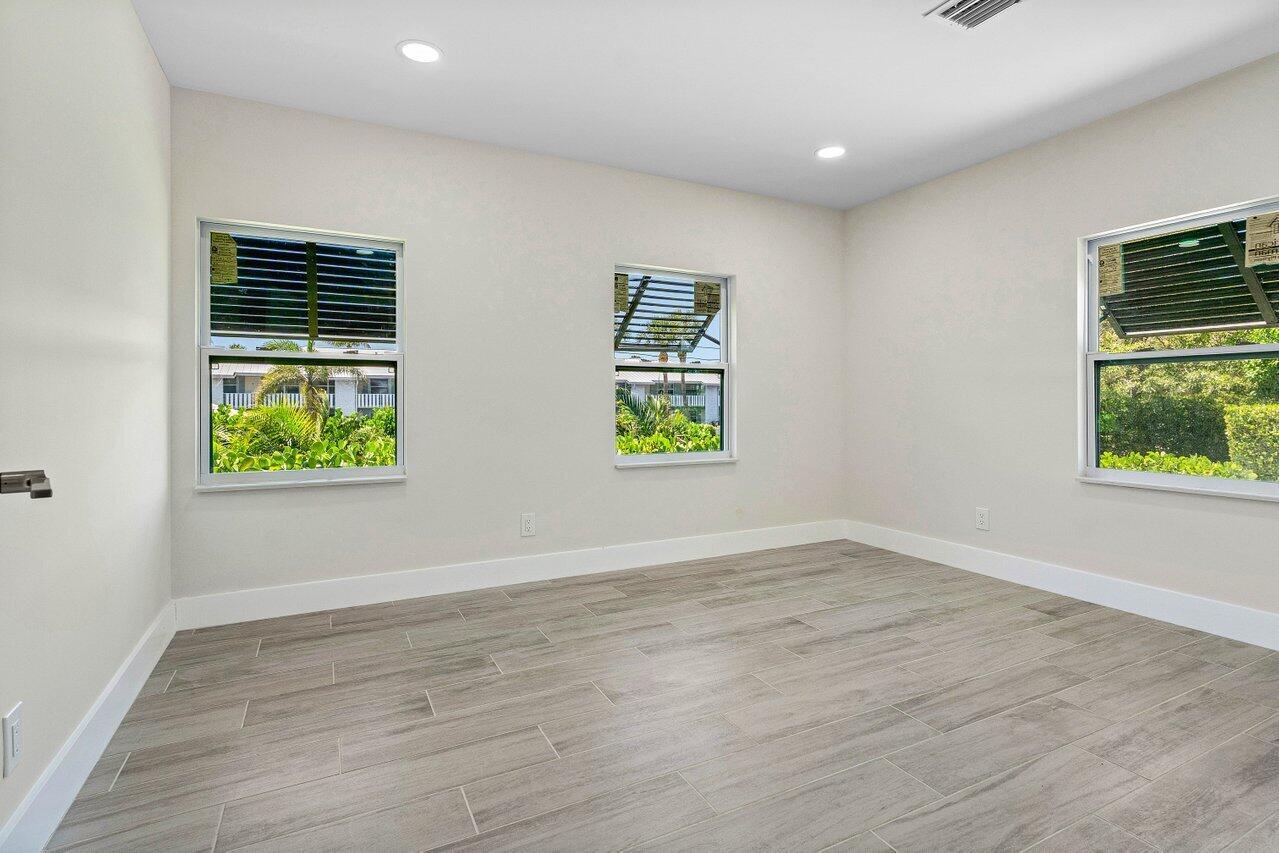 TROPICAL PARK - Residential