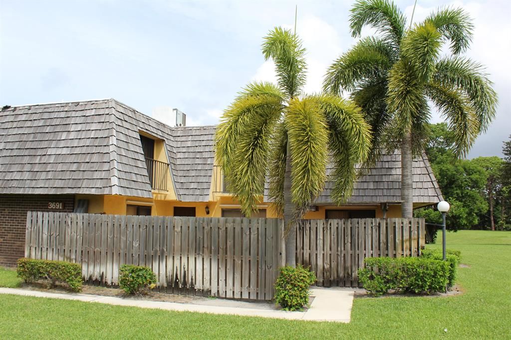 Photo of 3691 Silver Lace Lane #76, Boynton Beach, FL 33436 (MLS # R10741800)