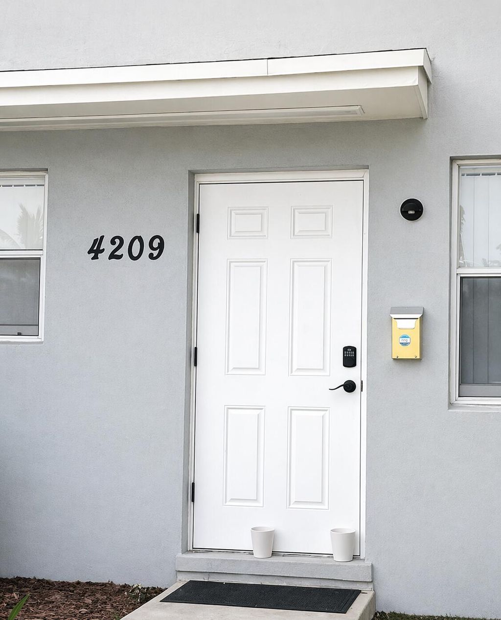 Photo of 4209 S Olive Avenue, West Palm Beach, FL 33405 (MLS # B26020160)