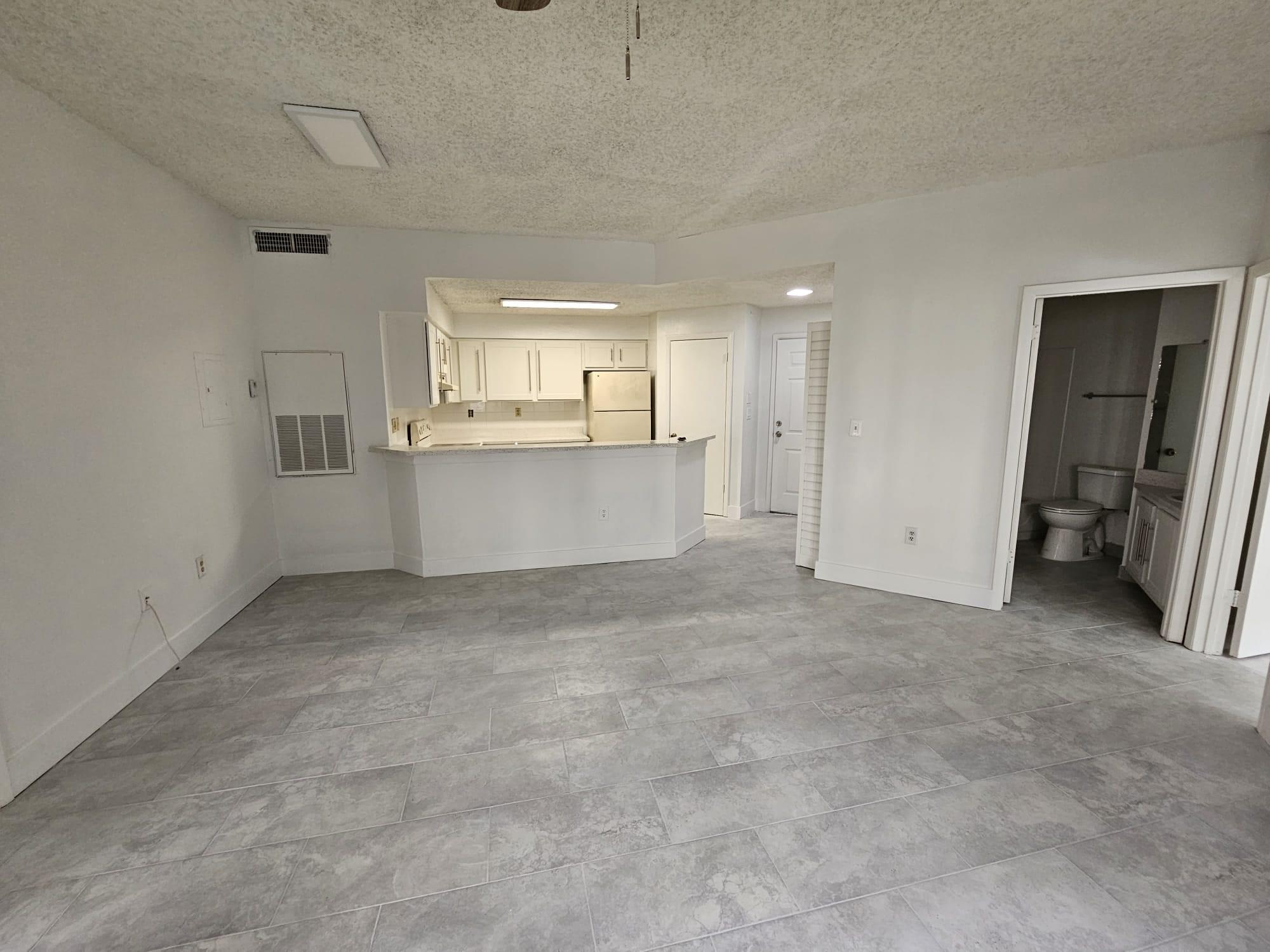 2445 SW 18th Ter 1003
