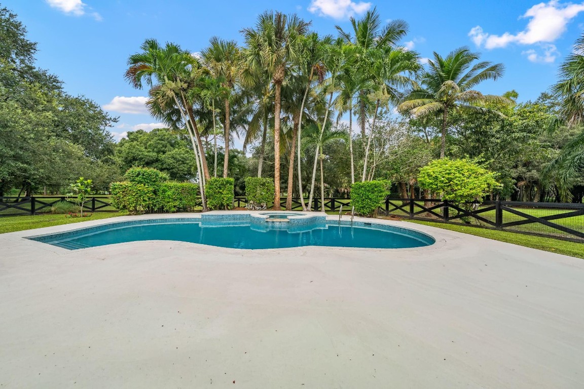 Loxahatchee Groves - Residential