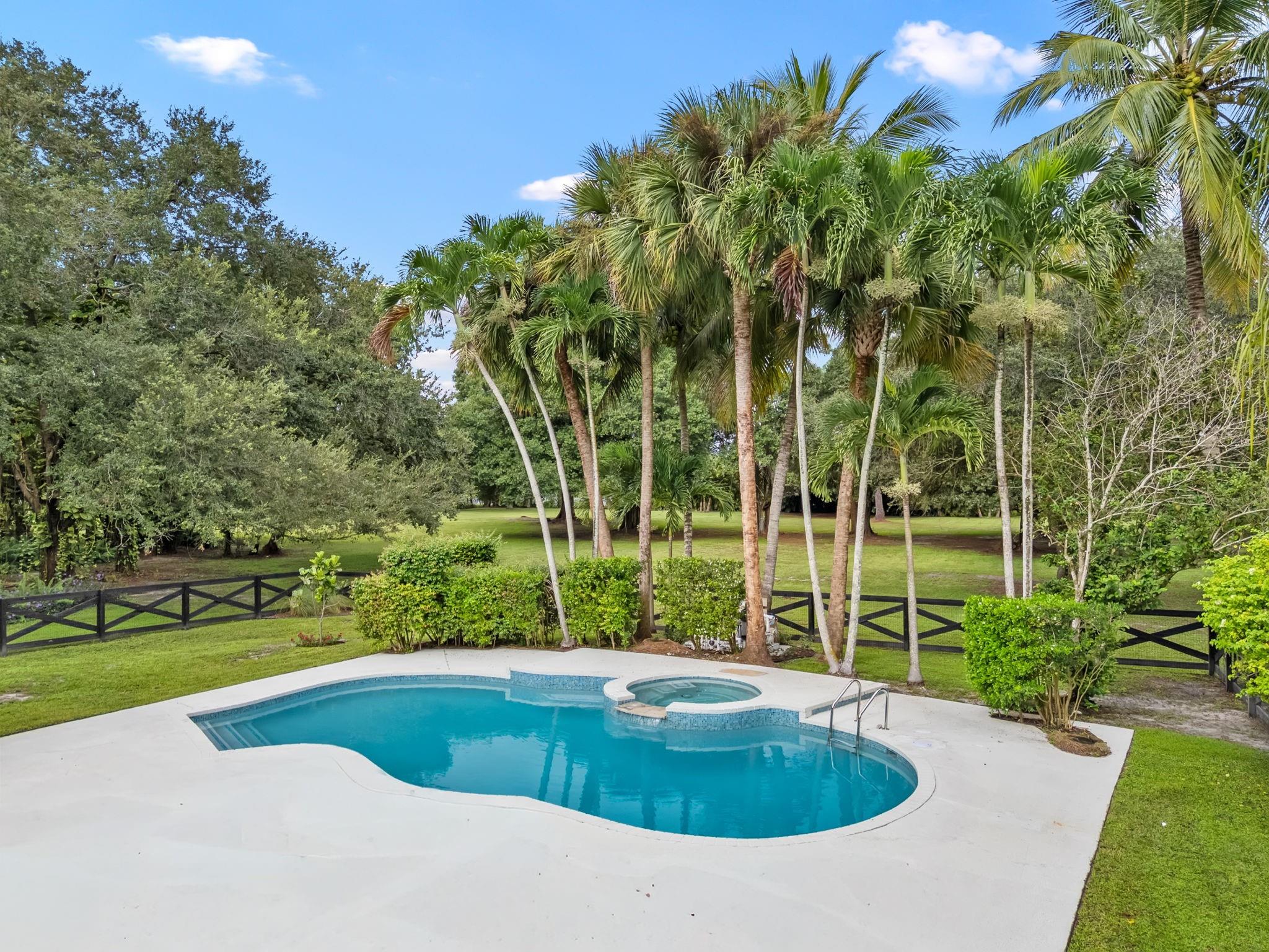 Loxahatchee Groves - Residential