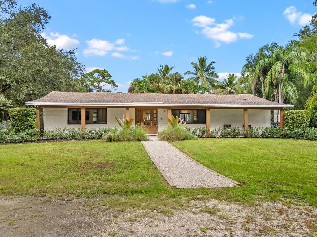 Photo of 3547 B Road, Loxahatchee Groves, FL 33470 (MLS # F10526166)