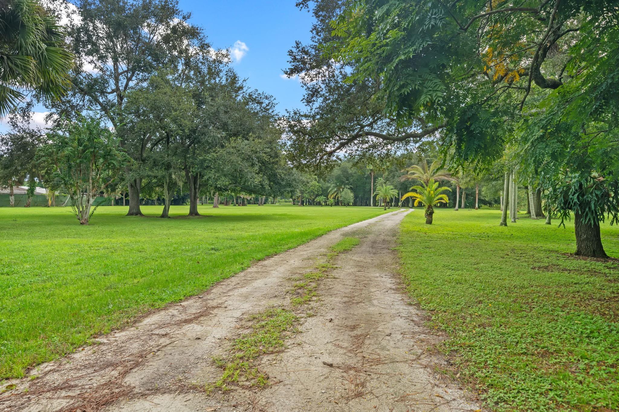Loxahatchee Groves - Residential