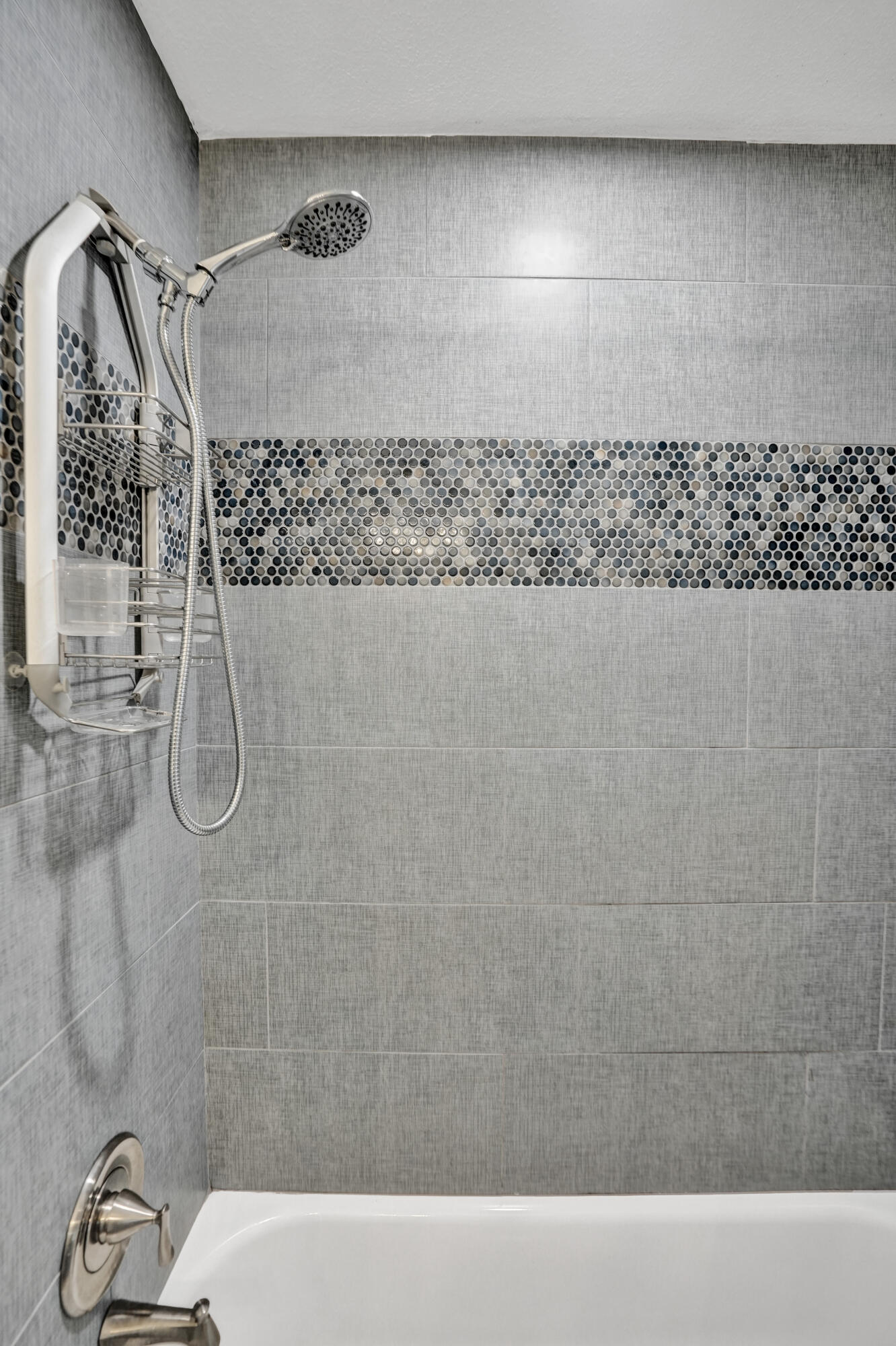 RAMBLEWOOD - Residential