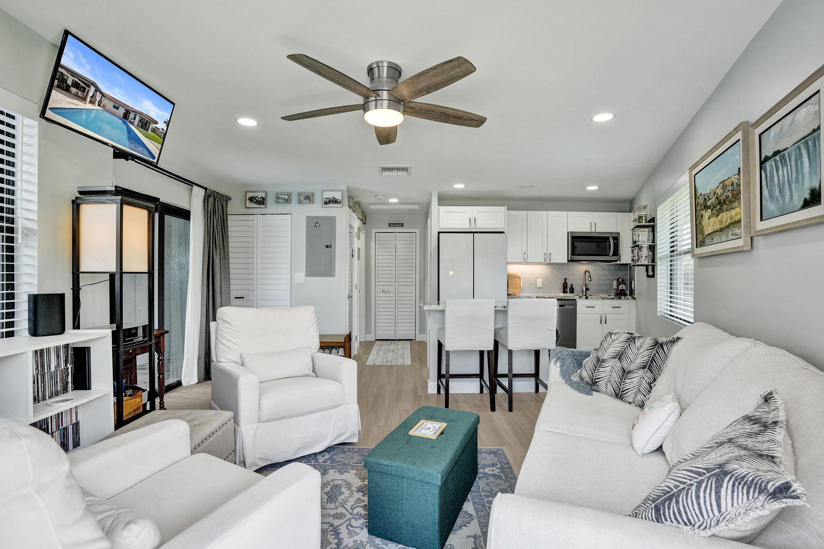 RAMBLEWOOD - Residential