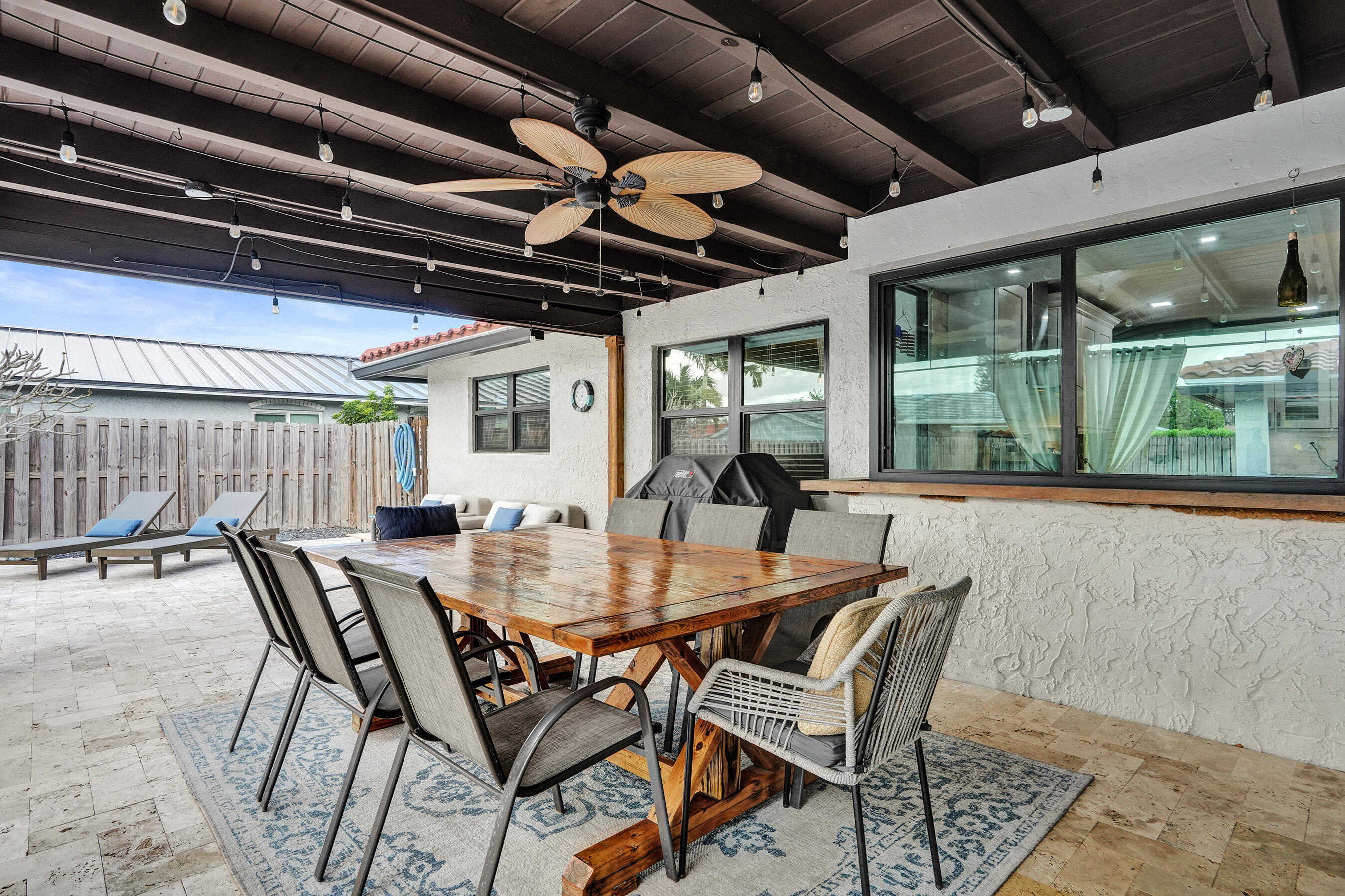 RAMBLEWOOD - Residential