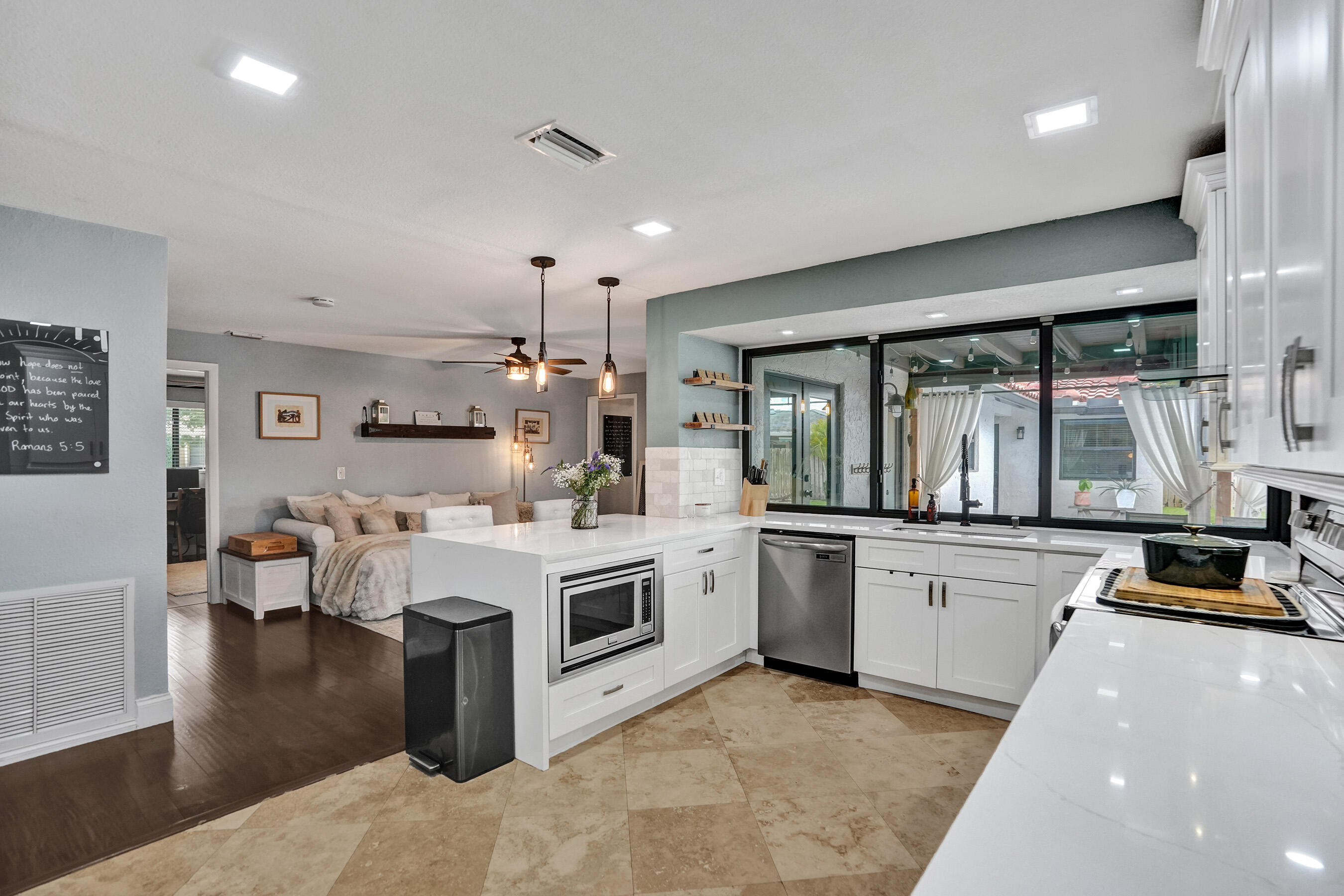 RAMBLEWOOD - Residential