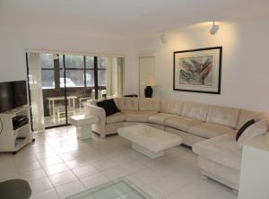 PINE RIDGE NORTH - Residential