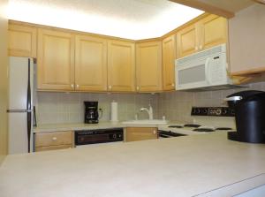 PINE RIDGE NORTH - Residential