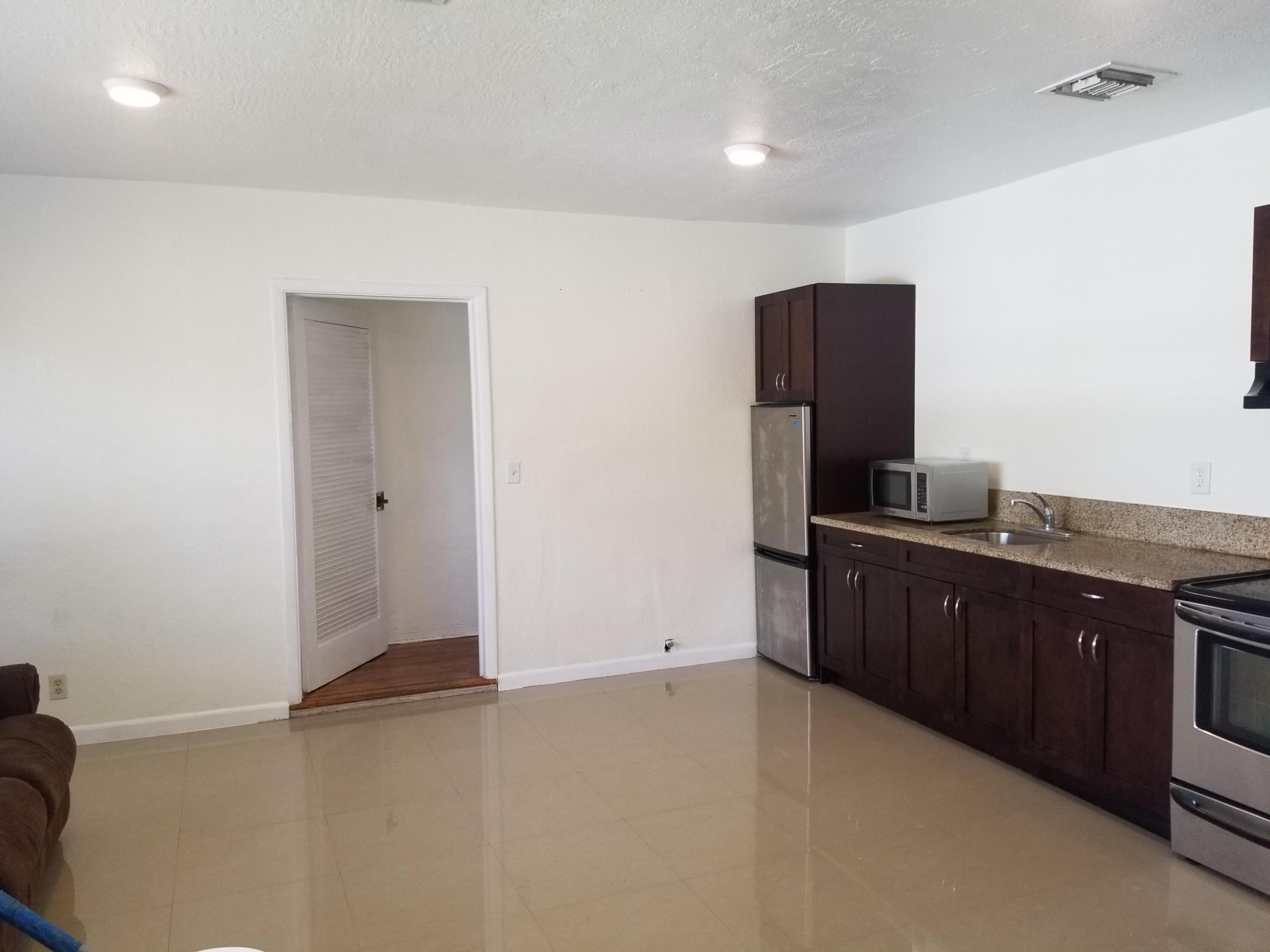 703 NW 6th Street A