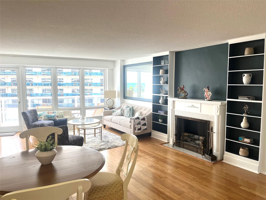 4100 Galt Ocean Drive 303