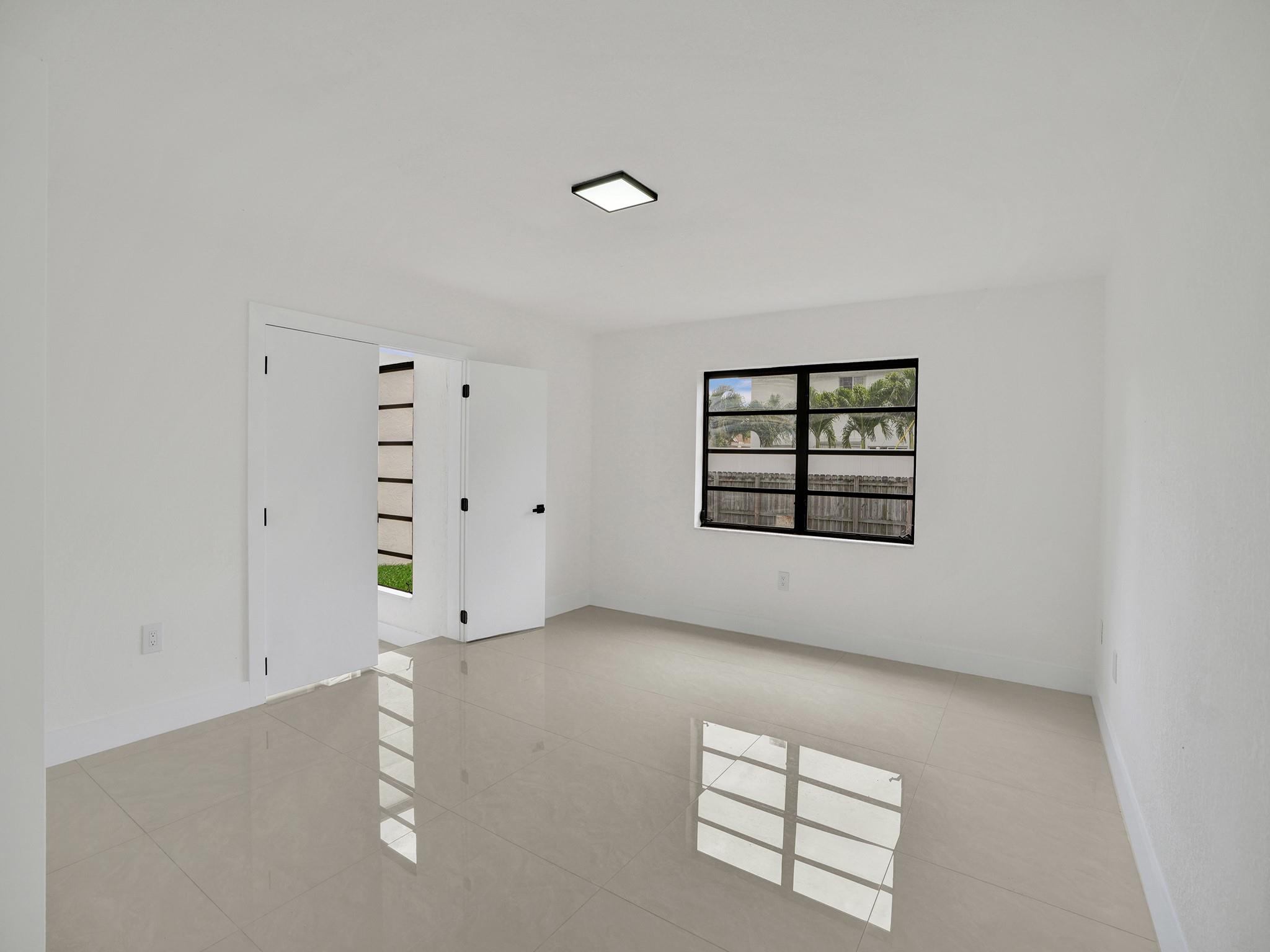 Central Dania Heights - Residential