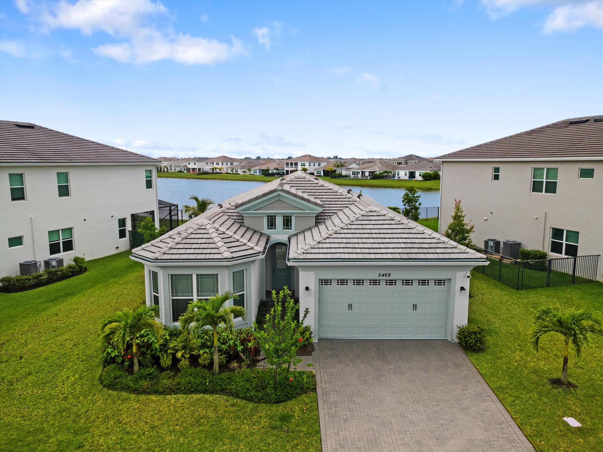 5469 Macoon Way