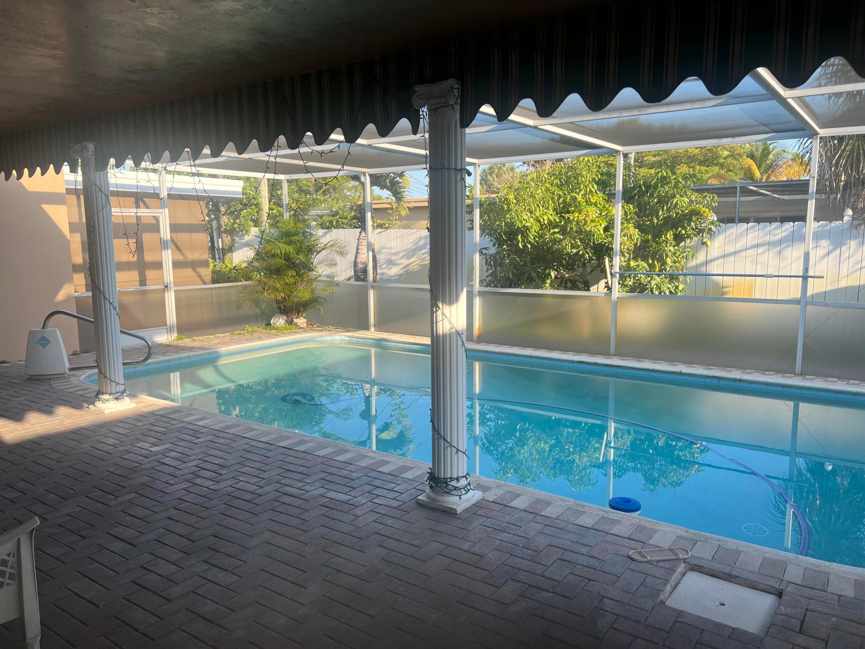 MIRAMAR PARK THIRD ADD - Residential