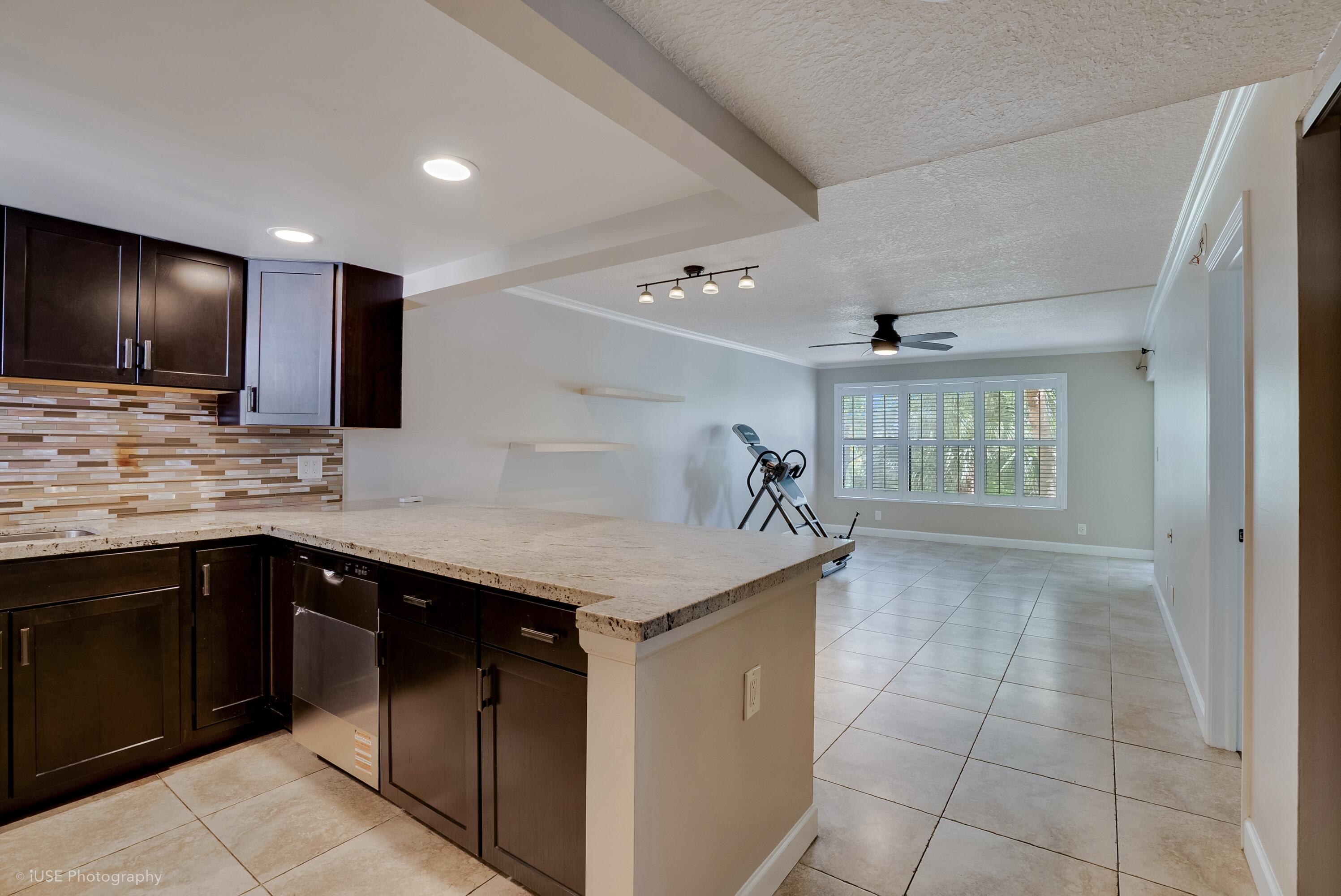 CYPRESS BEND I-B AND I-C CONDO - Residential