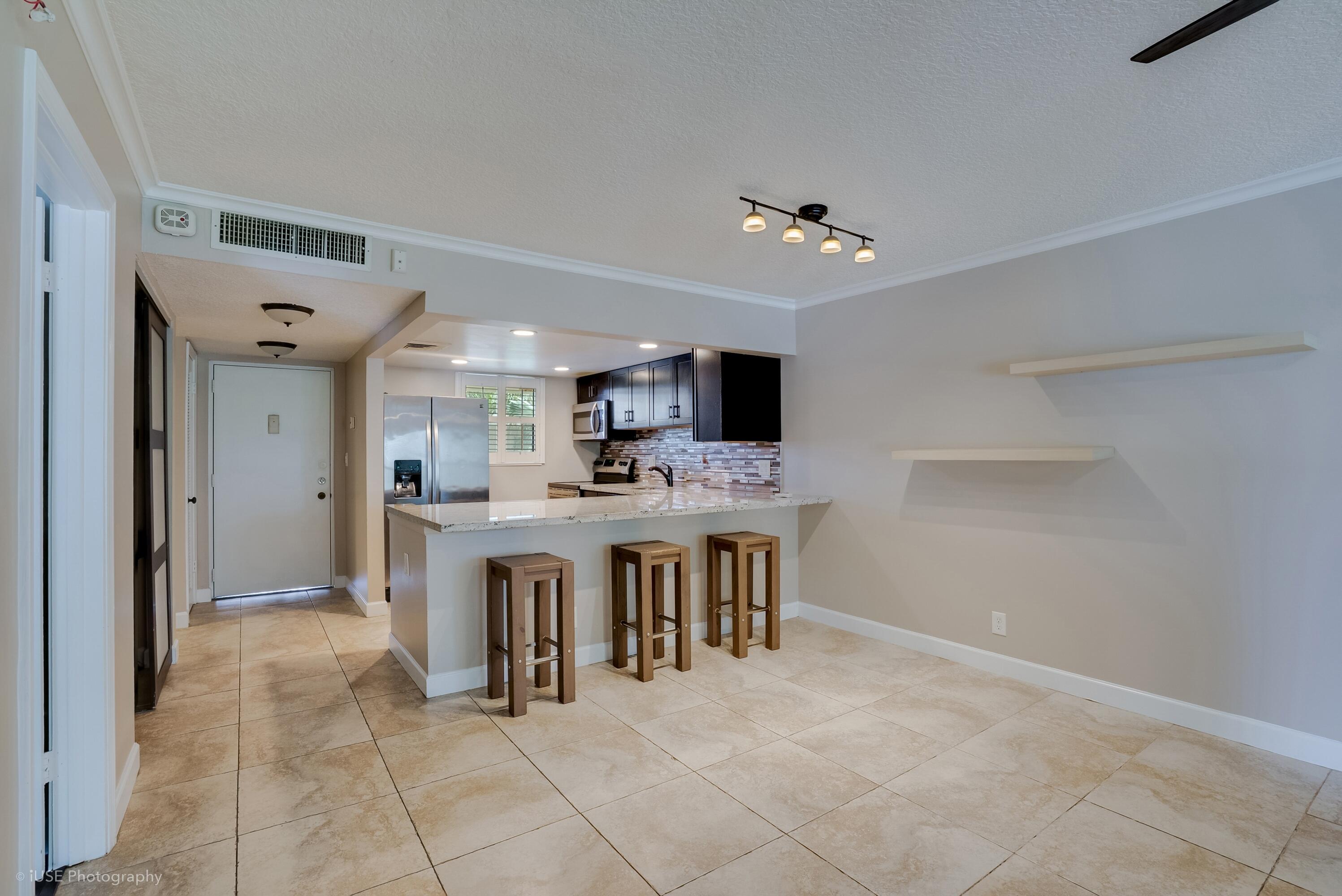 CYPRESS BEND I-B AND I-C CONDO - Residential