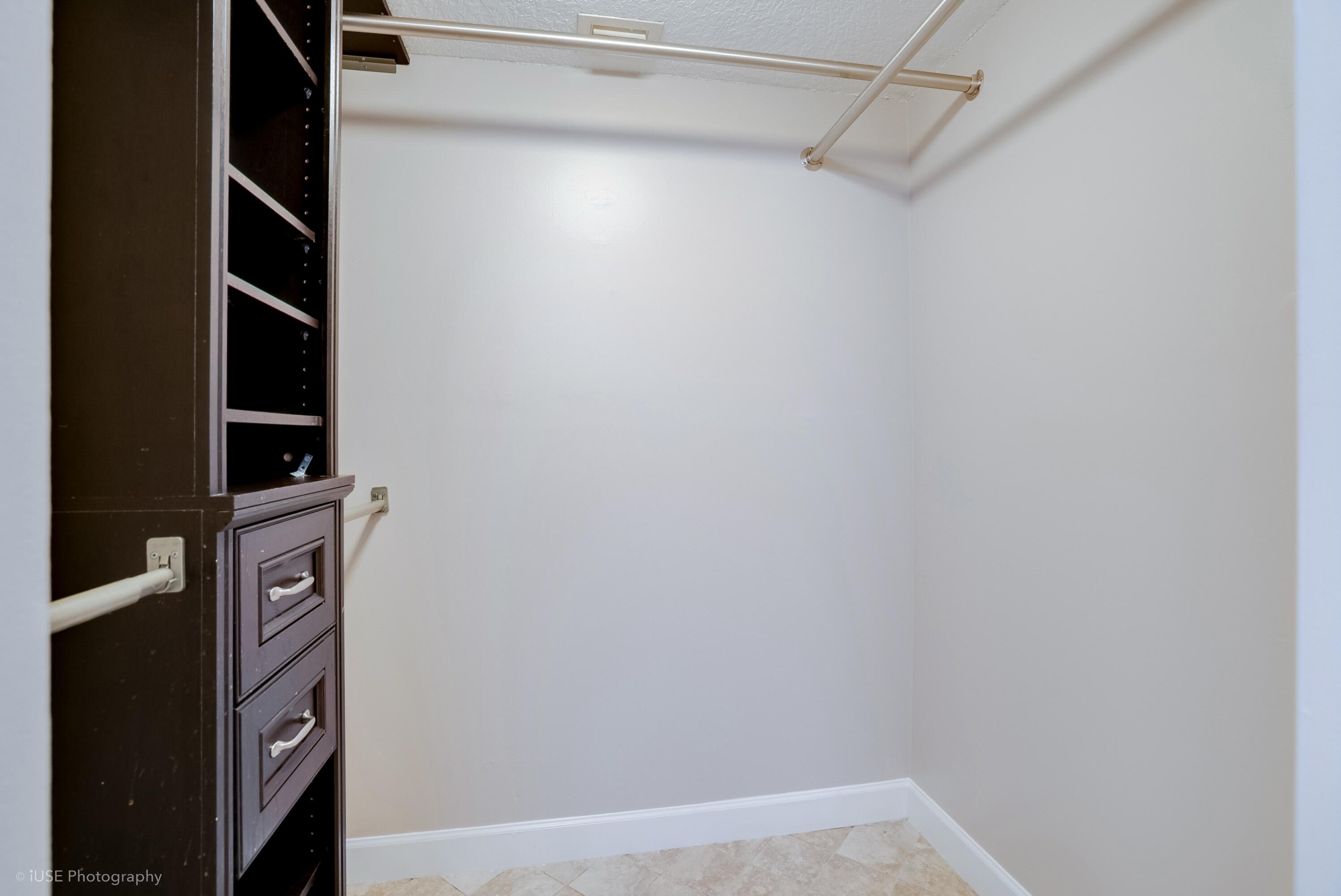 CYPRESS BEND I-B AND I-C CONDO - Residential