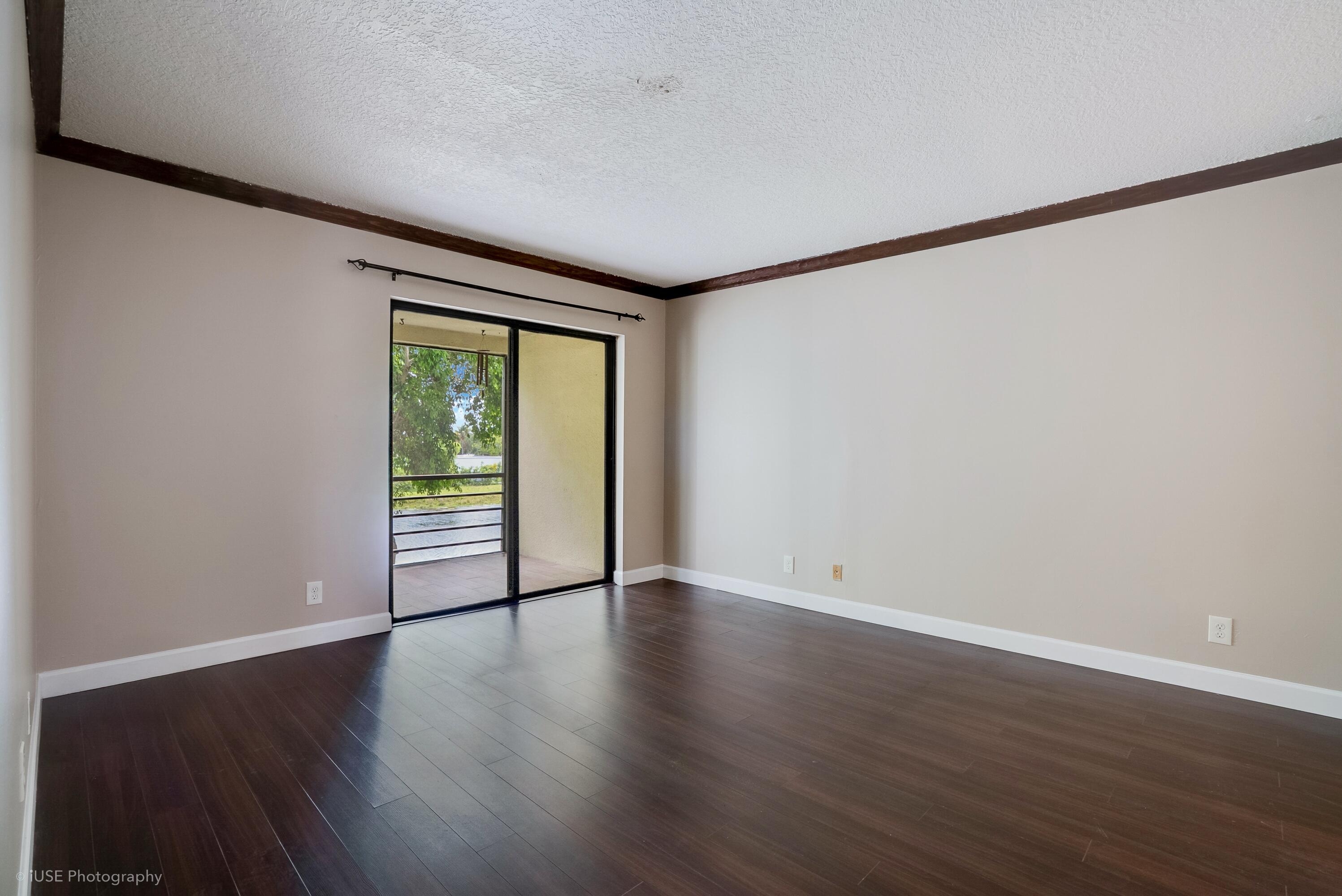 CYPRESS BEND I-B AND I-C CONDO - Residential