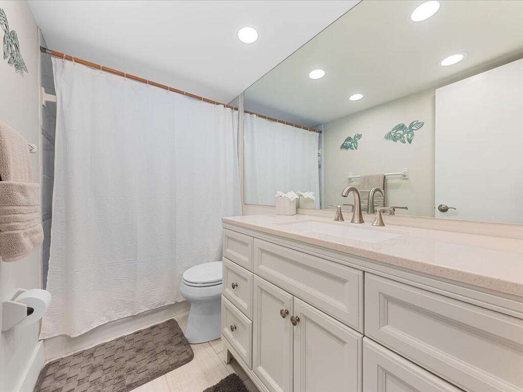 HERITAGE LANDINGS CONDO - Residential