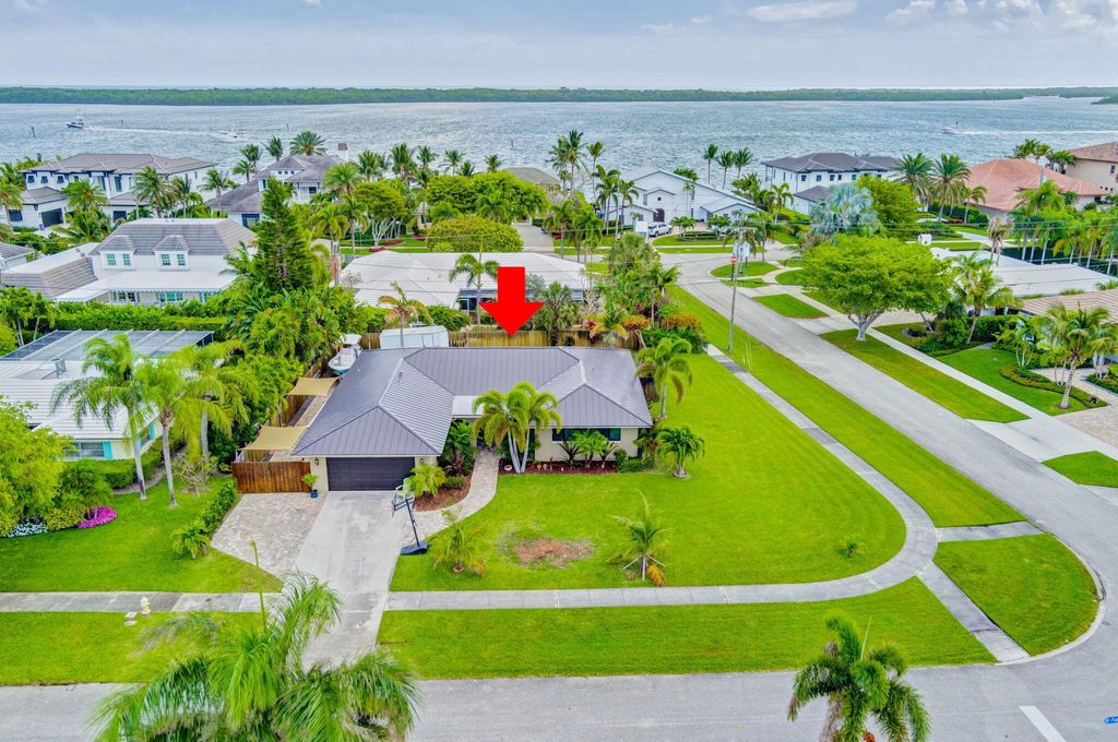 Photo of 854 Fathom Court, North Palm Beach, FL 33408 (MLS # R10972053)