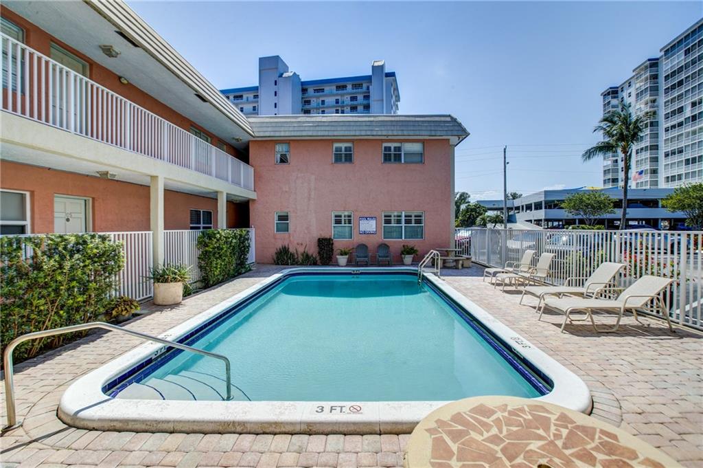 Bon Bini Condominium - Residential