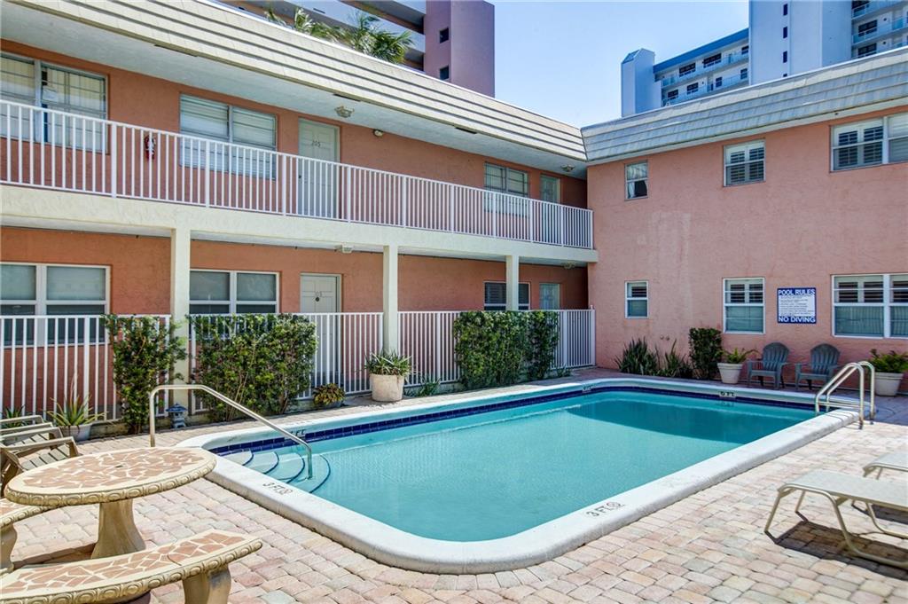 Bon Bini Condominium - Residential