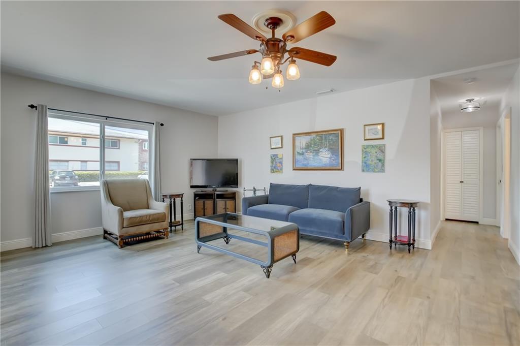 Bon Bini Condominium - Residential