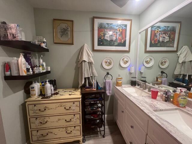 LIMETREE CONDO - Residential