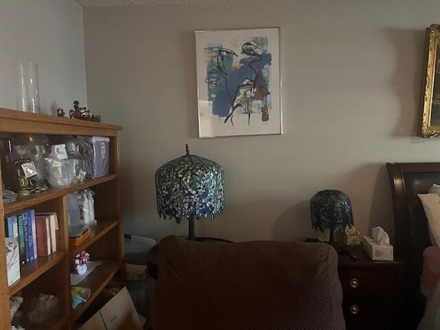 LIMETREE CONDO - Residential