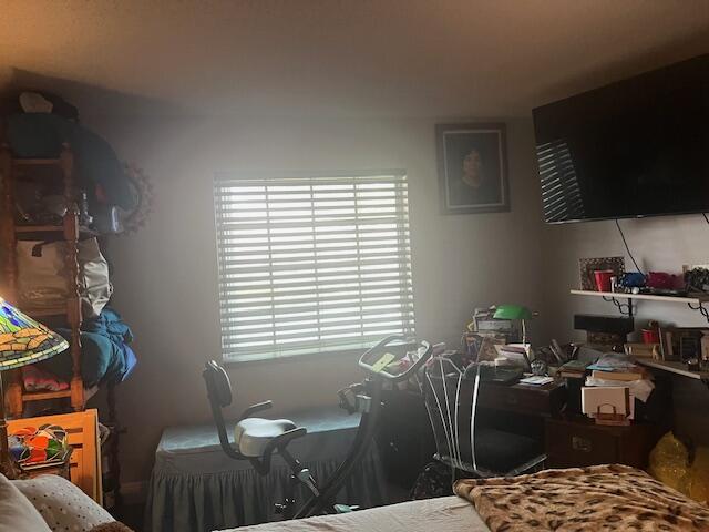 LIMETREE CONDO - Residential